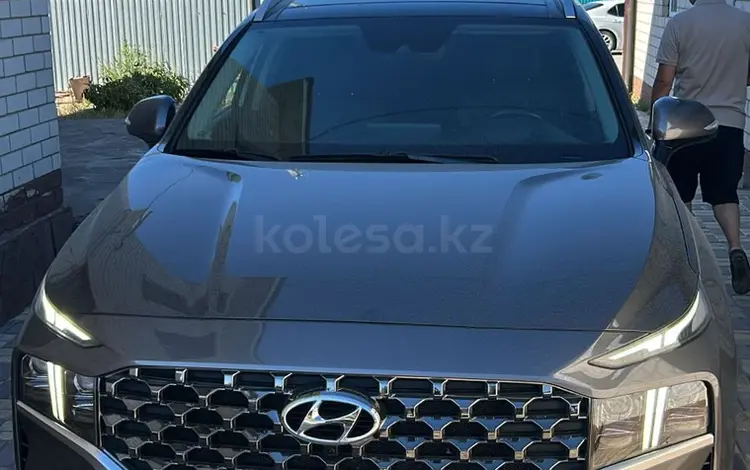 Hyundai Santa Fe 2023 года за 16 500 000 тг. в Актобе