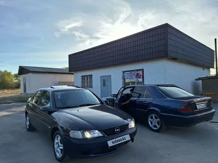 Opel Vectra 1997 года за 800 000 тг. в Алматы – фото 5