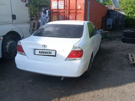 Toyota Camry 2005 года за 4 200 000 тг. в Усть-Каменогорск – фото 4