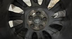 Land Rover 275/45/R21 диски с зимней резиной Continental за 900 000 тг. в Алматы – фото 4