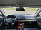 Toyota Camry 2004 года за 6 000 000 тг. в Усть-Каменогорск – фото 4