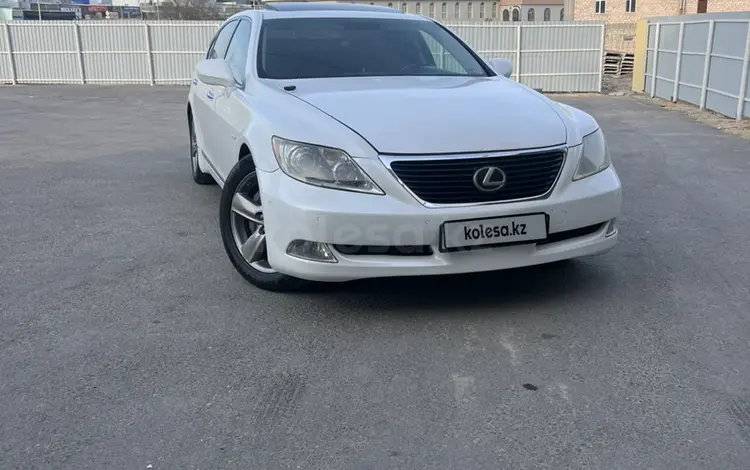 Lexus LS 460 2008 годаүшін7 500 000 тг. в Актау