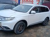 Mitsubishi Outlander 2020 года за 12 300 000 тг. в Атырау – фото 2