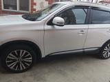 Mitsubishi Outlander 2020 годаfor12 300 000 тг. в Атырау – фото 4