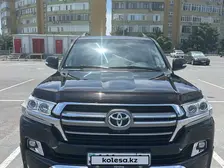 Toyota Land Cruiser, 2016
