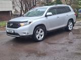 Toyota Highlander 2013 годаүшін12 700 000 тг. в Астана