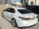 Toyota Camry 2018 года за 13 000 000 тг. в Актау – фото 3