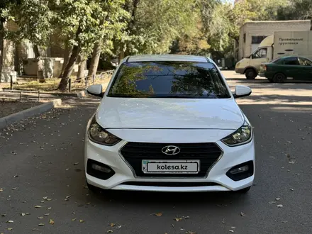 Hyundai Accent 2018 года за 6 400 000 тг. в Костанай