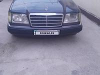 Mercedes-Benz E 220 1994 годаүшін2 300 000 тг. в Шымкент