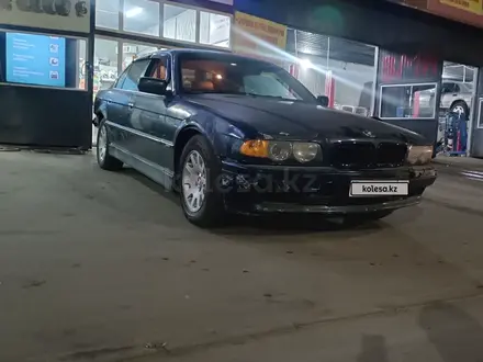 BMW 728 1997 года за 1 700 000 тг. в Алматы – фото 5