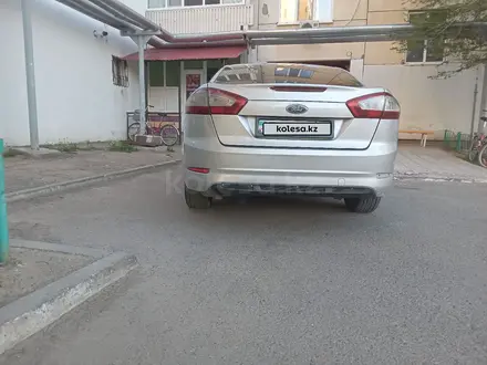 Ford Mondeo 2013 года за 4 800 000 тг. в Аксай – фото 3