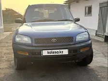 Toyota RAV4, 1994