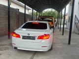 BMW 528 2011 года за 4 800 000 тг. в Шымкент – фото 2