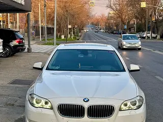 BMW 528