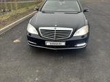 Mercedes-Benz S 550 2007 года за 8 000 000 тг. в Алматы