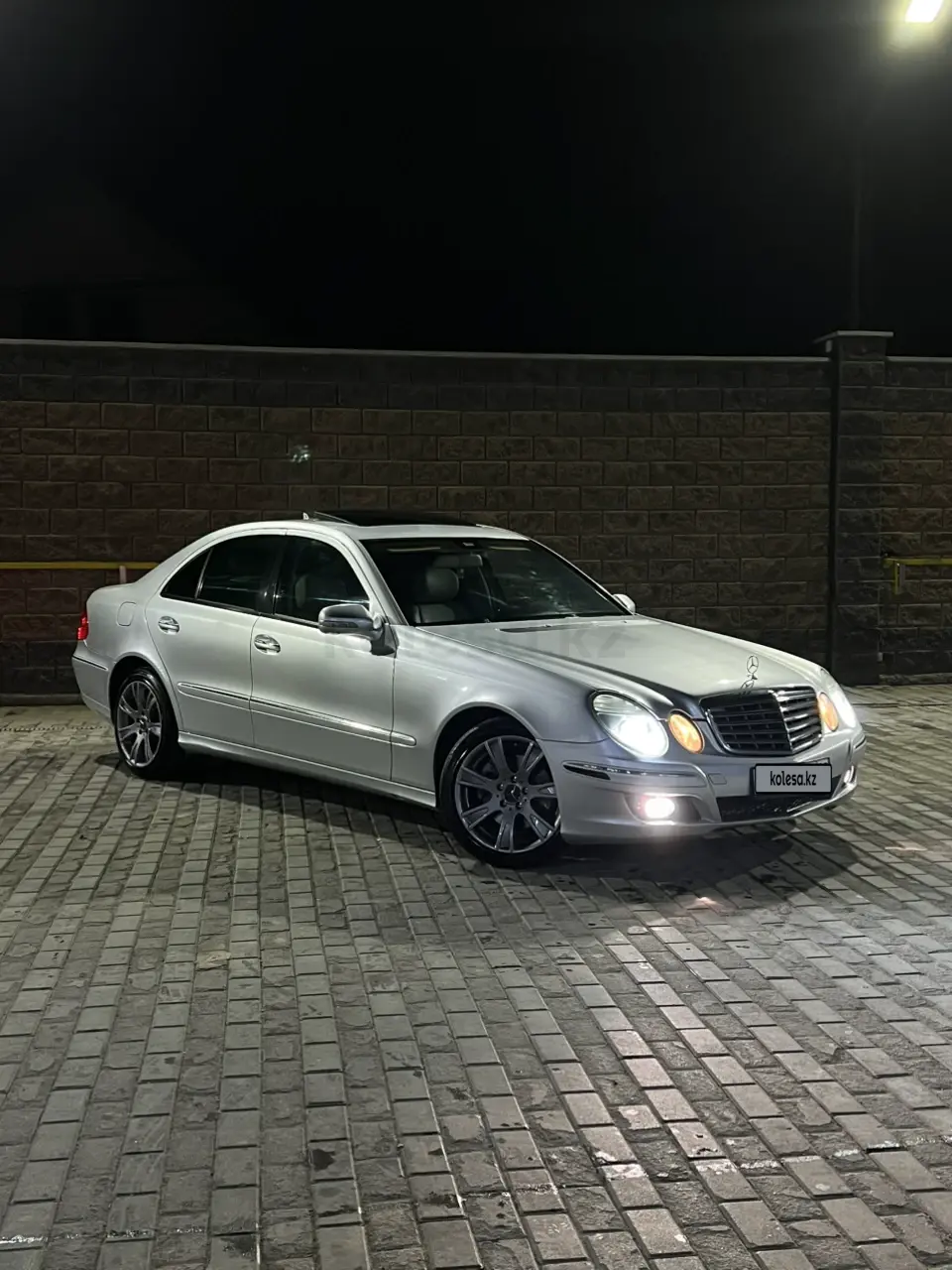 Mercedes-Benz E-Class, 2008