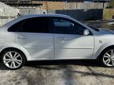Chevrolet Lacetti 2012 года за 3 000 000 тг. в Шымкент – фото 2