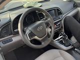 Hyundai Elantra 2016 года за 5 250 000 тг. в Актобе – фото 3