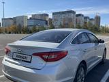 Hyundai Sonata 2016 годаfor7 300 000 тг. в Астана – фото 5