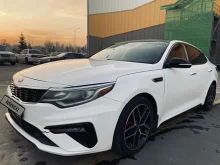 Kia Optima 2018 года за 9 000 000 тг. в Алматы