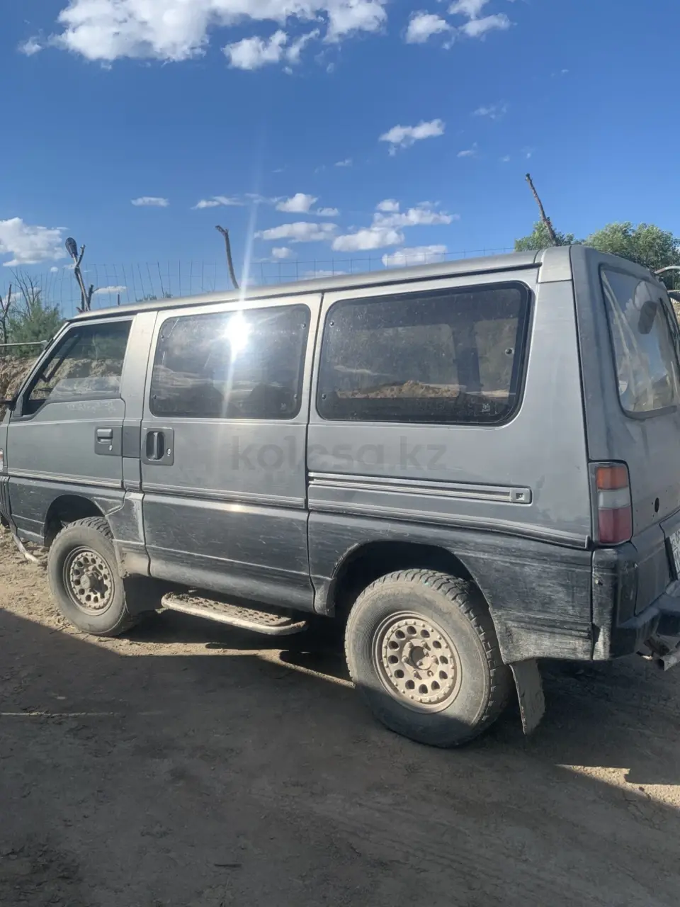 Mitsubishi Delica, 1993