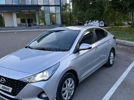 Hyundai Accent 2020 года за 6 850 000 тг. в Караганда – фото 3