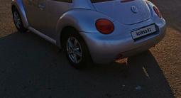 Volkswagen Beetle 2000 года за 3 200 000 тг. в Державинск – фото 3
