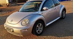 Volkswagen Beetle 2000 года за 3 200 000 тг. в Державинск – фото 4