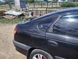 Toyota Avensis 1998 годаүшін2 500 000 тг. в Степногорск – фото 2