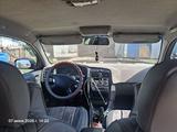 Toyota Avensis 1998 годаүшін2 500 000 тг. в Степногорск – фото 4