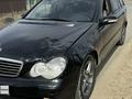 Mercedes-Benz C 200 2002 года за 2 100 000 тг. в Атырау – фото 10