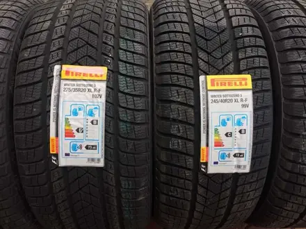 245/40/20 и 275/35/20 Pirelli Winter Sottozero III seria RFT за 1 500 000 тг. в Алматы