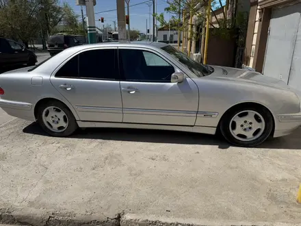Mercedes-Benz E 280 2001 года за 4 900 000 тг. в Кызылорда – фото 15