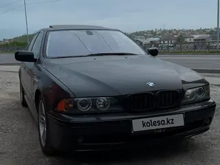 BMW 525