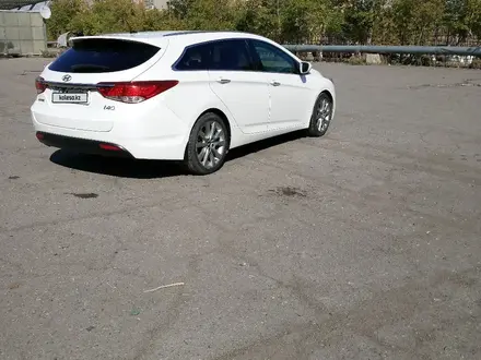 Hyundai i40 2012 года за 7 300 000 тг. в Караганда – фото 4