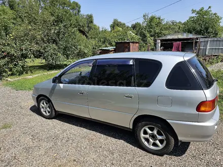 Toyota Ipsum 1997 года за 4 500 000 тг. в Алматы – фото 4