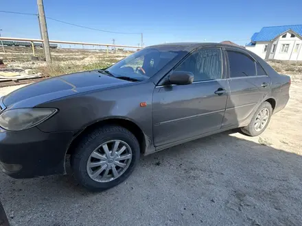 Toyota Camry 2006 года за 3 900 000 тг. в Атырау – фото 2