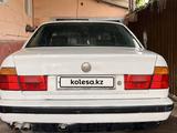 BMW 525 1990 года за 1 300 000 тг. в Каскелен – фото 2