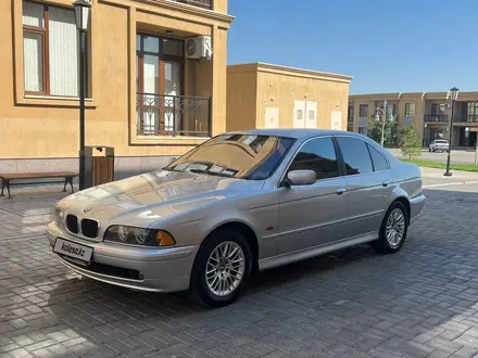 BMW 525 2002 года за 6 100 000 тг. в Тараз