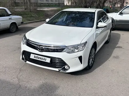 Toyota Camry 2016 года за 11 000 000 тг. в Усть-Каменогорск – фото 4