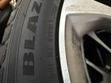 Диски на BMW X5 G05, с комплектом зимних шин за 650 000 тг. в Астана – фото 4