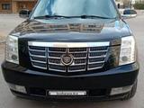 Cadillac Escalade 2007 годаfor12 000 000 тг. в Актау