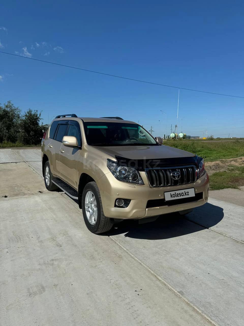 Toyota Land Cruiser Prado 2010 г.