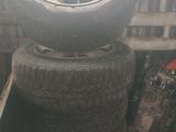 Шины с дисками липучка за 160 000 тг. в Караганда – фото 2