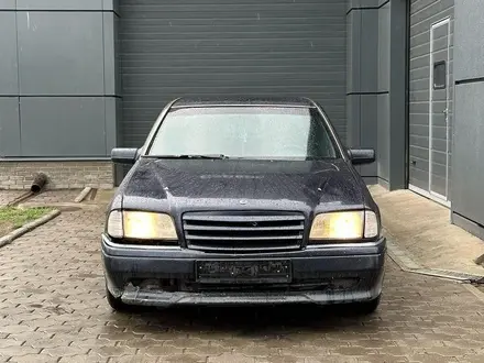 Mercedes-Benz C 200 1995 года за 1 750 000 тг. в Усть-Каменогорск