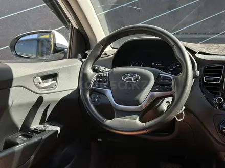Hyundai Accent 2021 года за 8 800 000 тг. в Атырау – фото 6