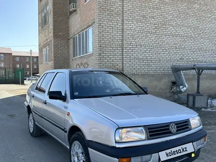 Volkswagen Vento 1994 года за 1 850 000 тг. в Атырау – фото 5