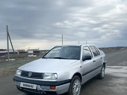 Volkswagen Vento 1994 года за 1 850 000 тг. в Атырау – фото 3