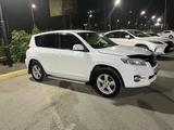 Toyota RAV4 2010 года за 6 950 000 тг. в Актобе – фото 2