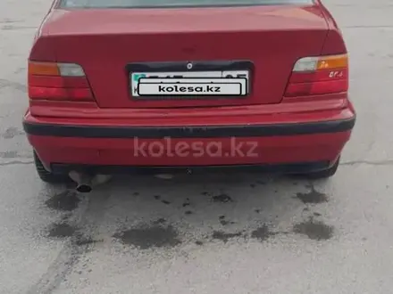 BMW 318 1992 года за 900 000 тг. в Алматы – фото 3
